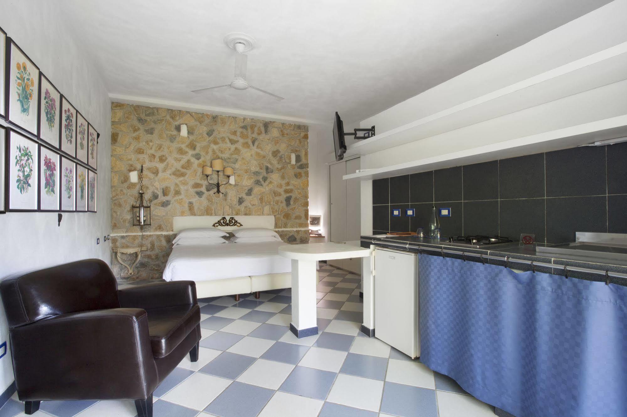 Aparthotel I Giardini Dei Sensi Positano Exterior foto